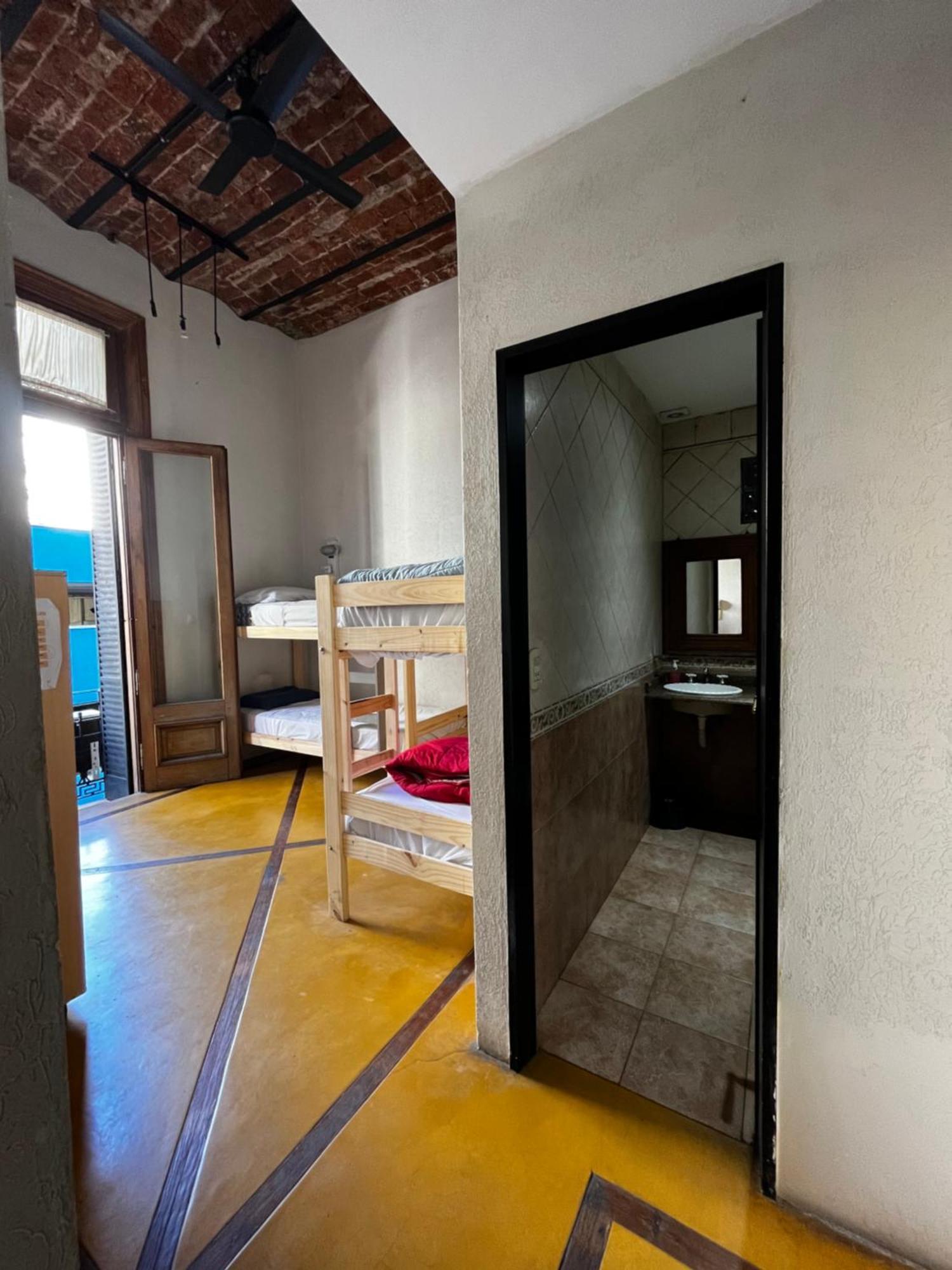 Parla Hostel Buenos Aires Esterno foto